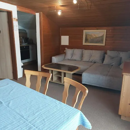 Haus Am Laerchenhang, Fewo5 Apartment